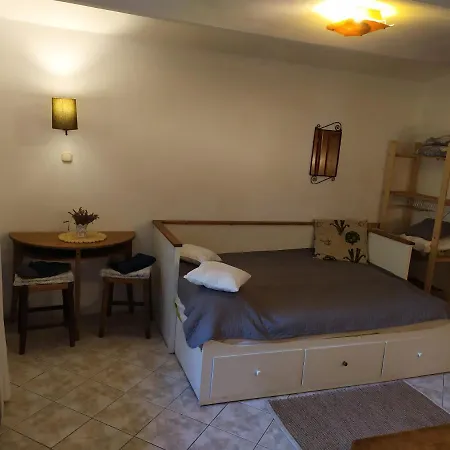 Linden-harmony Apartman Affittacamere *